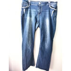 Faded Glory Women Distressed Bootcut 5 Pockets Design on back Pockets Jeans